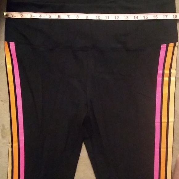 🔥 VS Pink rainbow campus tee & leggings set XXL - Picture 12 of 12